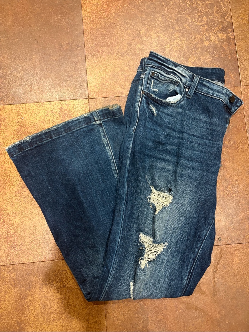 Petra 153 size 14w
